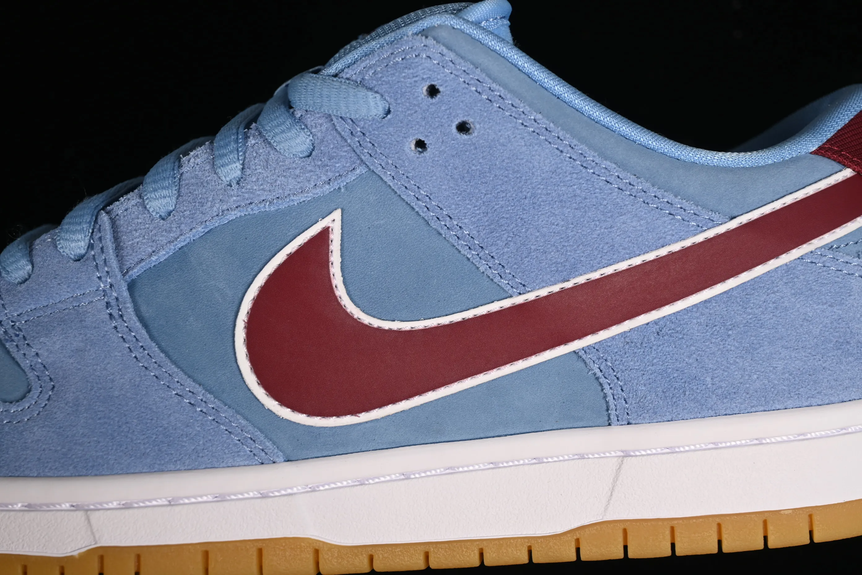 All Categories Nk SB Dunk Series Nk SB Dunk Low Low-top sneakers Foreign trade version Nk SB Dunk Low "Phillies" Bubblegum SB low-top sports and leisure sneakers DQ4040-400